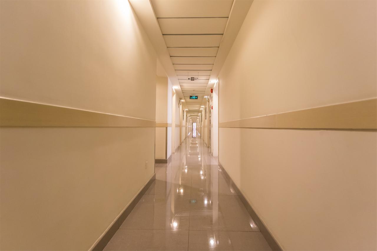 Magnolia Business Hotel Xining Railway Station Grand Cross Mojia Street Екстер'єр фото
